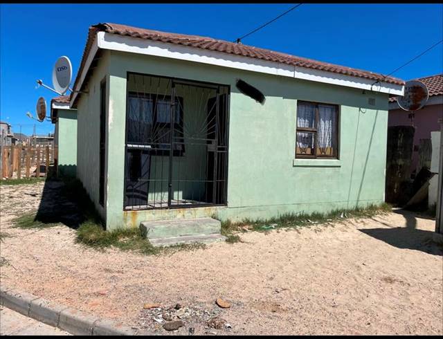 2 BEDROOM HOUSE FOR SALE IN UMRHABULO TRIANGLE